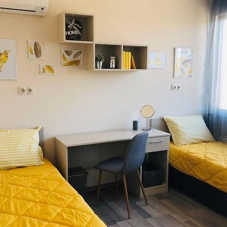 Lovely 3-Bedroom Apartment For 7 Ppl At The Centre Warna Zewnętrze zdjęcie