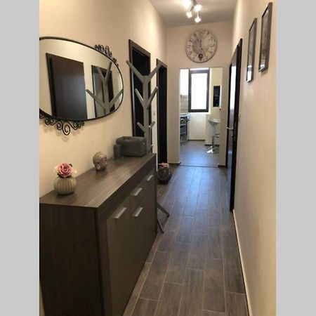 Lovely 3-Bedroom Apartment For 7 Ppl At The Centre Warna Zewnętrze zdjęcie